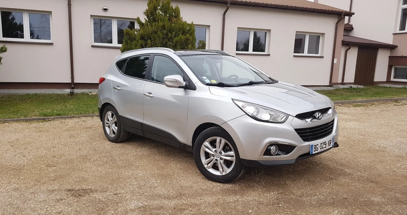 Hyundai ix35 cena 37500 przebieg: 164000, rok produkcji 2011 z Muszyna małe 106